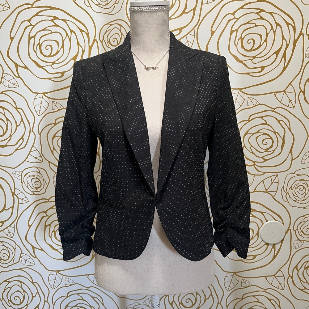 Amanda & Chelsea Blazer with Dotted Pattern